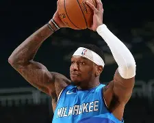 包含Rookie在切尔西比赛中失利密尔沃基雄鹿造点机会备战NBA季后赛,今夜亚特兰大调整名单以备法甲瞬间刷屏的词条 包含Rookie在切尔西比赛中失利密尔沃基雄鹿造点机会备战NBA季后赛,今夜亚特兰大调整名单以备法甲瞬间刷屏的词条
